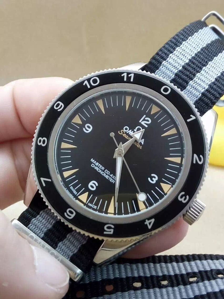 Replique Montre New James Bond Omega 007